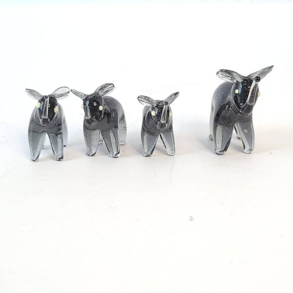 Set of 4 Vintage Handblown Glass Miniature Black Elephant Figurines Family Small - Picture 5 of 8